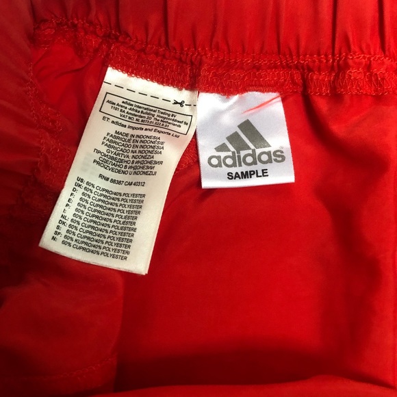 Adidas by Stella McCartney ultralight red running shorts reflective stripe S - Picture 8 of 8